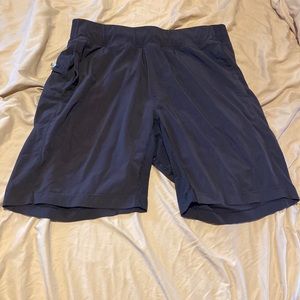 Mens Lululemon 9” athletic shorts